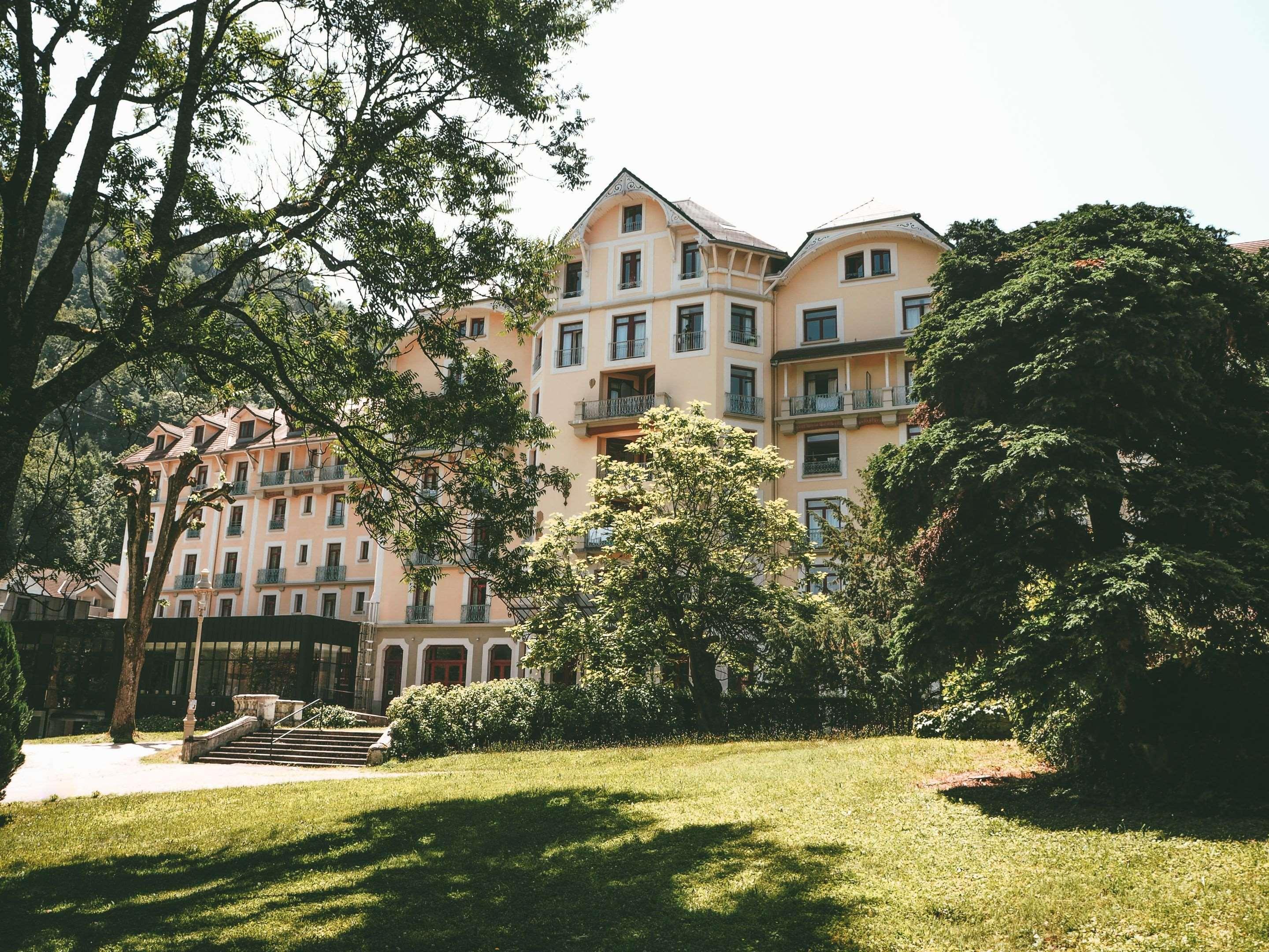 Terres De France - Appart'Hotel Le Splendid Альвар Экстерьер фото